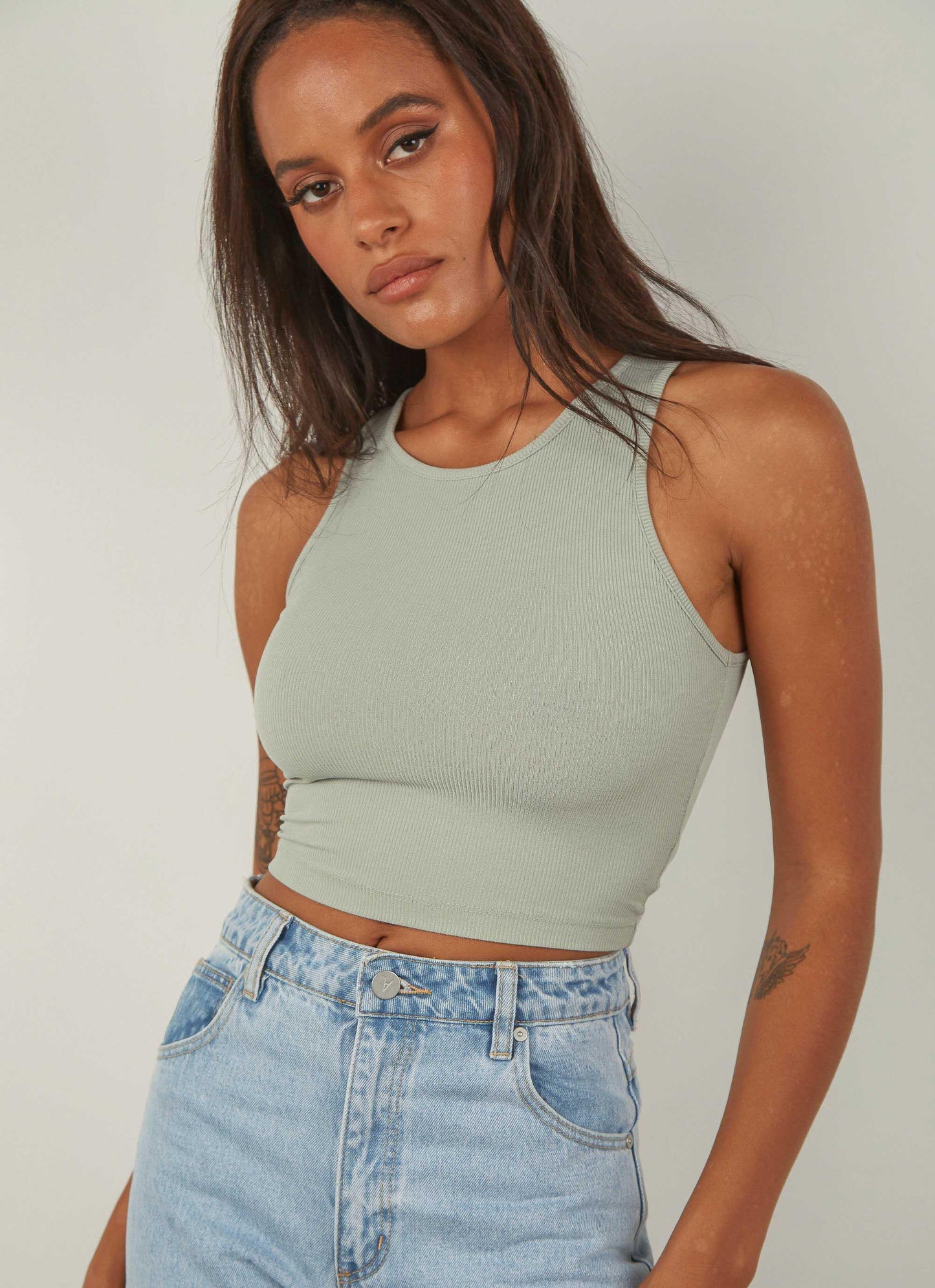 Basic Beauty Crop Tank - Khaki