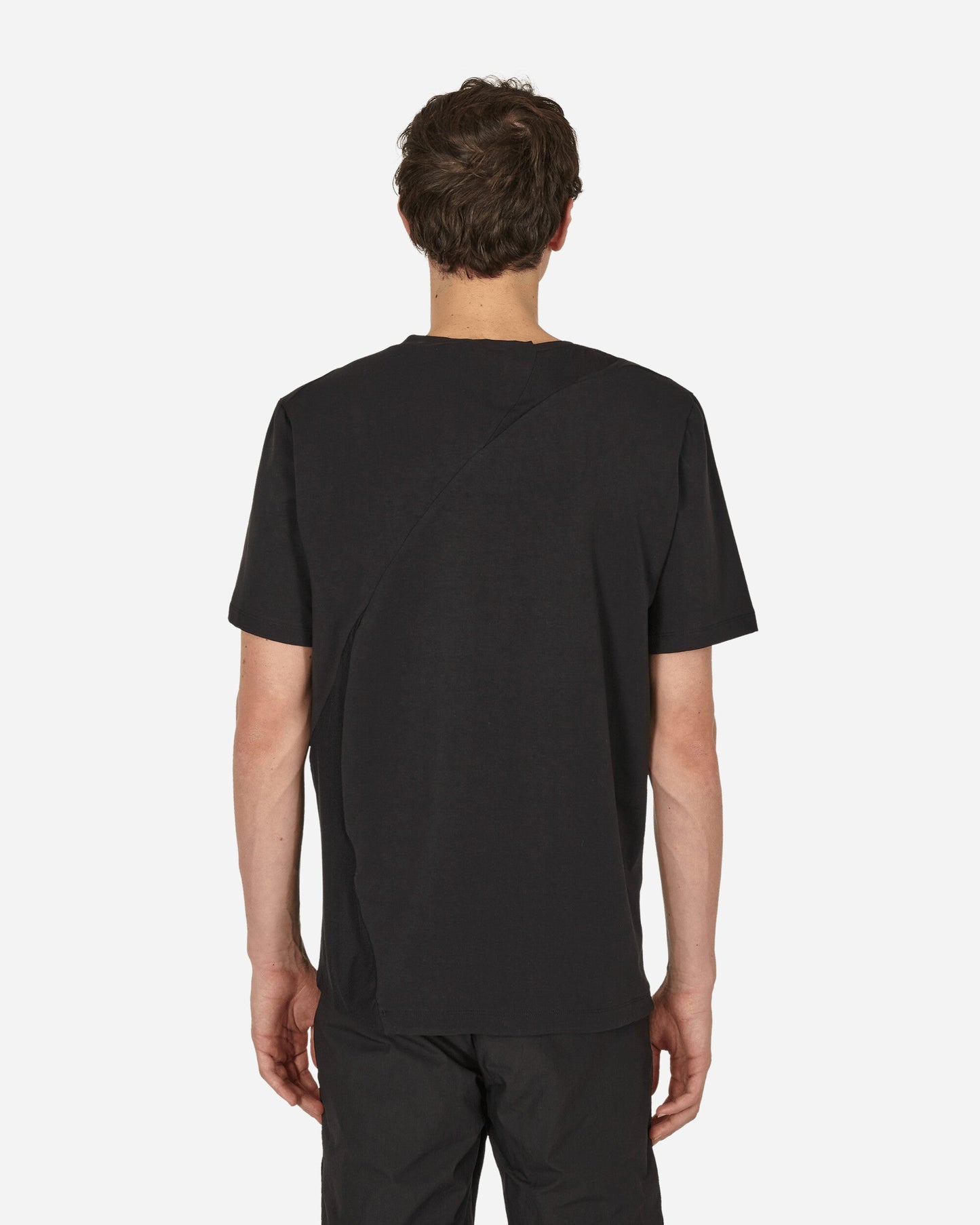 6.0 Tee Center Black