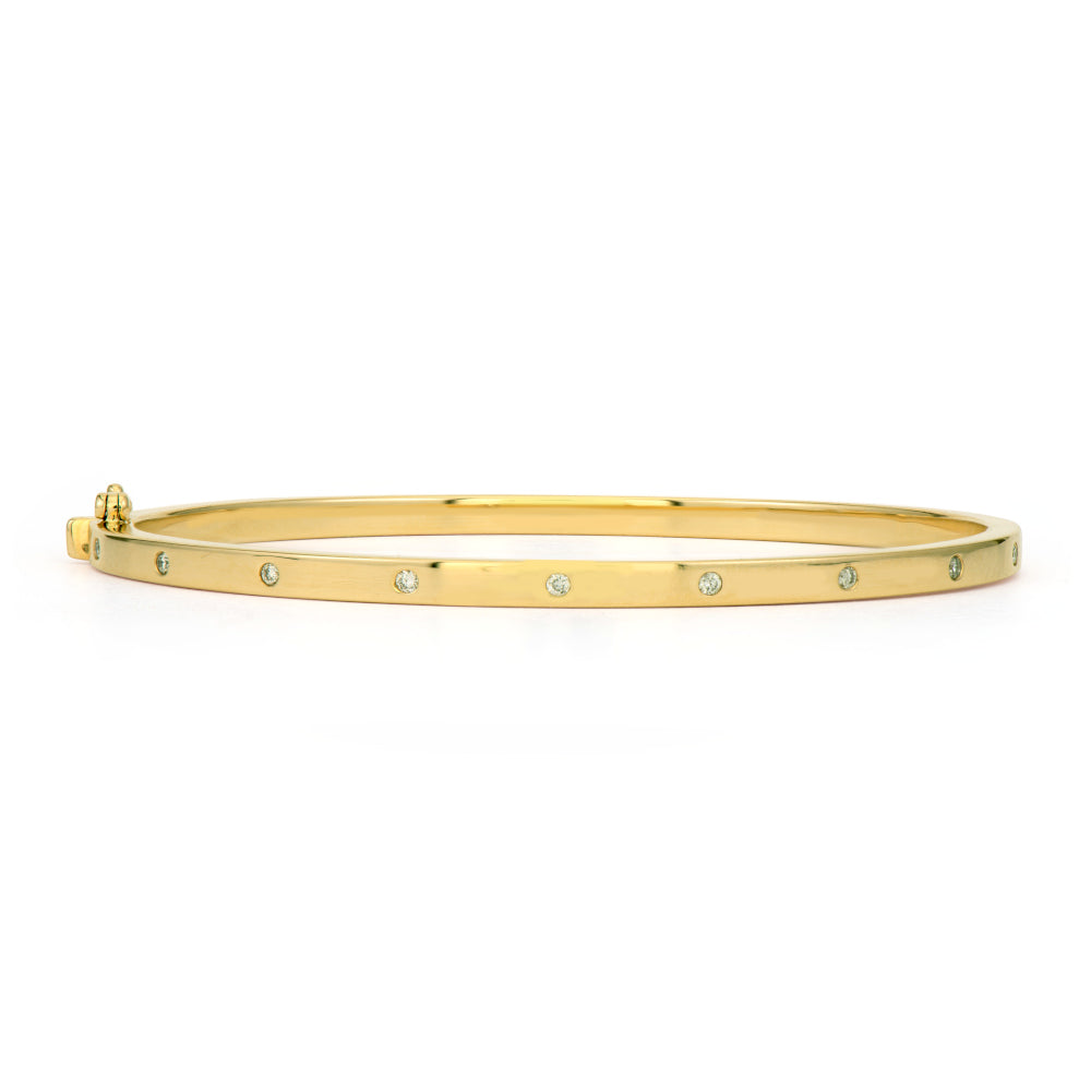 Graduated Diamond Metal Set 14K Yellow Gold Bangle